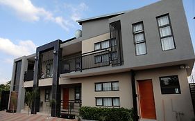 The Edge Lodge
